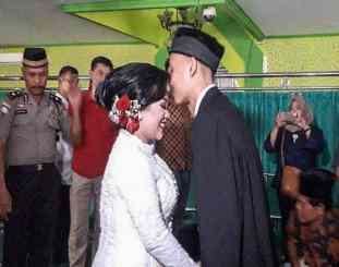 Ketgam Prosesi pernikahan 