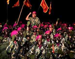 352 prajurit tamtama Marinir yang resmi menyandang baret ungu