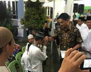 Ketgam acara buka puasa bersama pemda kolaka dan PT Aneka tambang tbk 