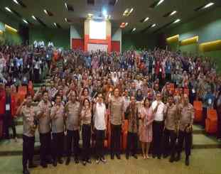 Ketgam : Kapolres Jakarta Barat bersama Mahasiswa 