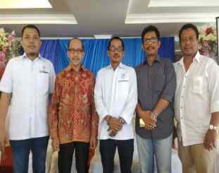 Ketgam : ketua inkindo sultra bersama anggota dan bakal calon ketua  dewan pengurus nasional inkindo / foto gers 