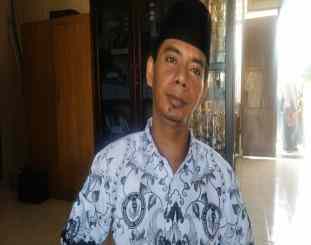 Ketgam : Ketua PGRI wakatobi / foto sahwan 