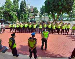 Apel kesiapan pengamanan polsek tanjung duren