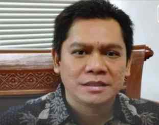 Kedua DPP Partai Golkar Adies Kadir