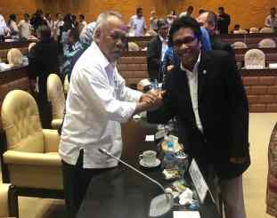Ketgam : Ridwan bae bersama Menteri PUPR 