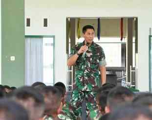 Danrem 143/HO, Kolonel Inf Yustinus Nono. Foto: Istimewa 