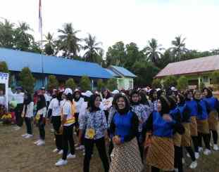 Peserta Lomba Senam Massal 