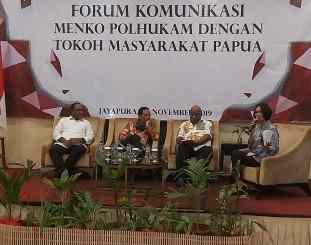 Menko Polhukam Prof. Dr. Mohammad Mahfud MD., S.H., S.U., M.I.P menggelar Forum Komunikasi dengan Tokoh Masyarakat Papua, 