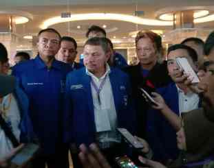 Mulfachri saat memberikan keterangan pers 