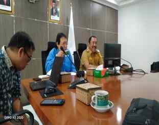 Suasana rapat 