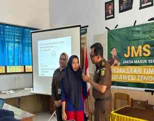 Kegiatan Jaksa masuk sekolah di SMPN 19 Kendari/ Selasa 21 Mei 2024