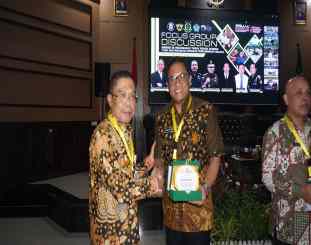 Dok istimewa 